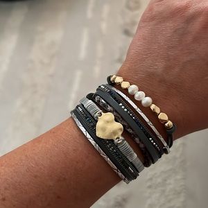 Stacking bracelet set